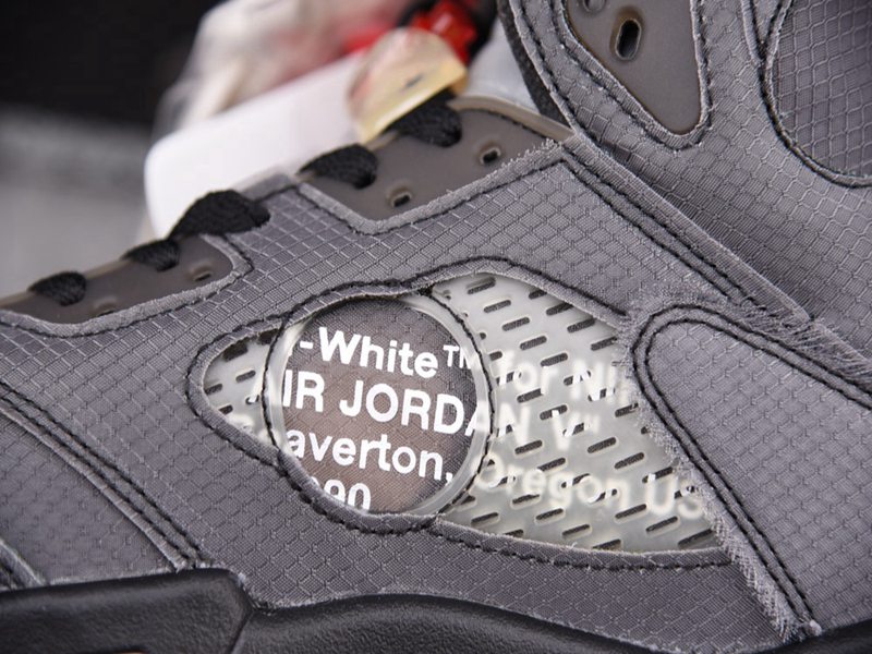 Off-white x Air Jordan Retro 5(CT8480-001)